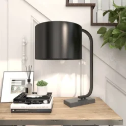 Traditional Metal Table Lamp Black - Olivia & May -Home Lighting GUEST 463deb5a e042 4ecd b9b0 63fc5bd4ee77